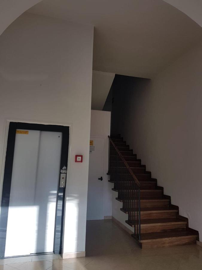 Apartamento Vittoria Marina Di Пьетразанта Экстерьер фото